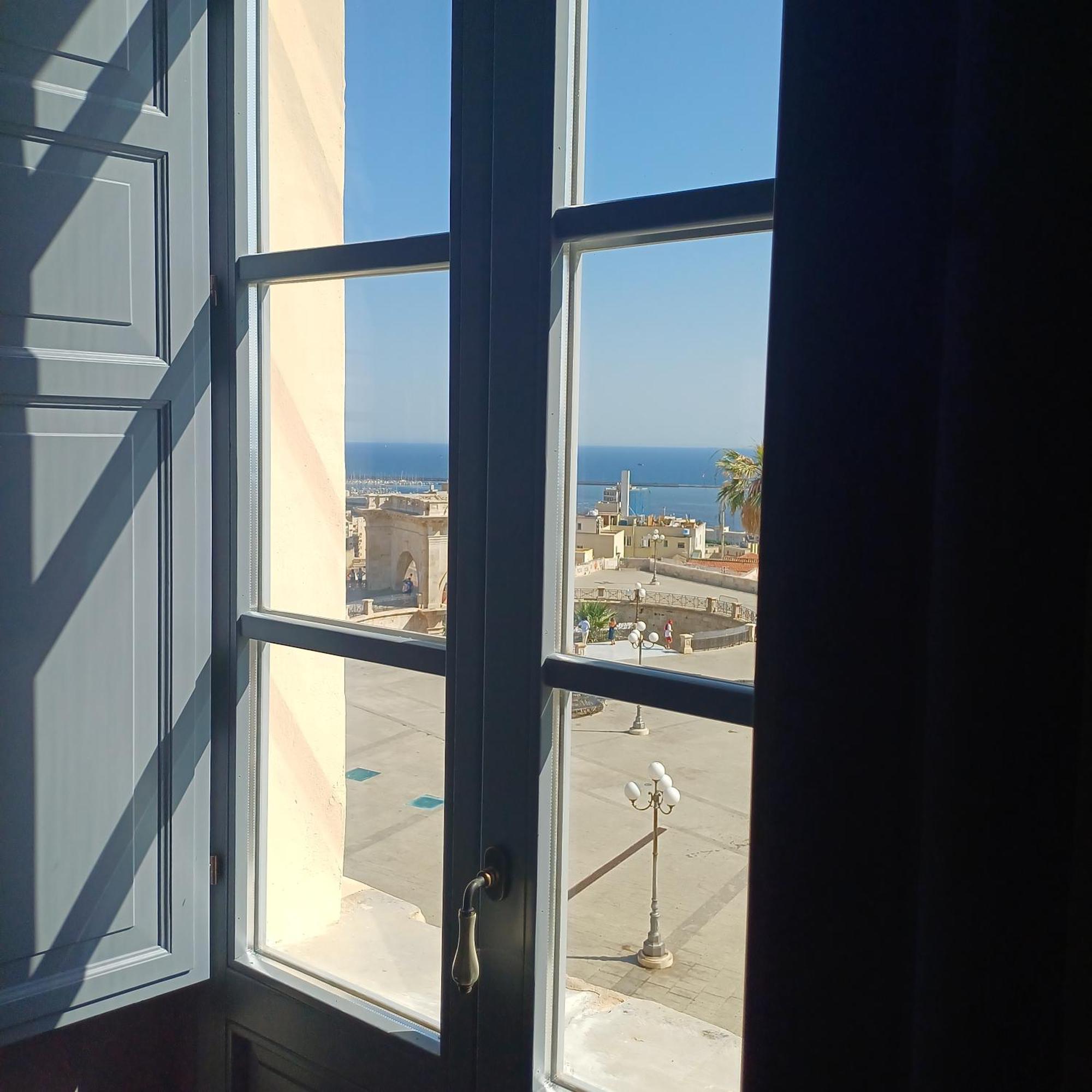 Palazzo Boyl 1840 Hotel Cagliari Bagian luar foto