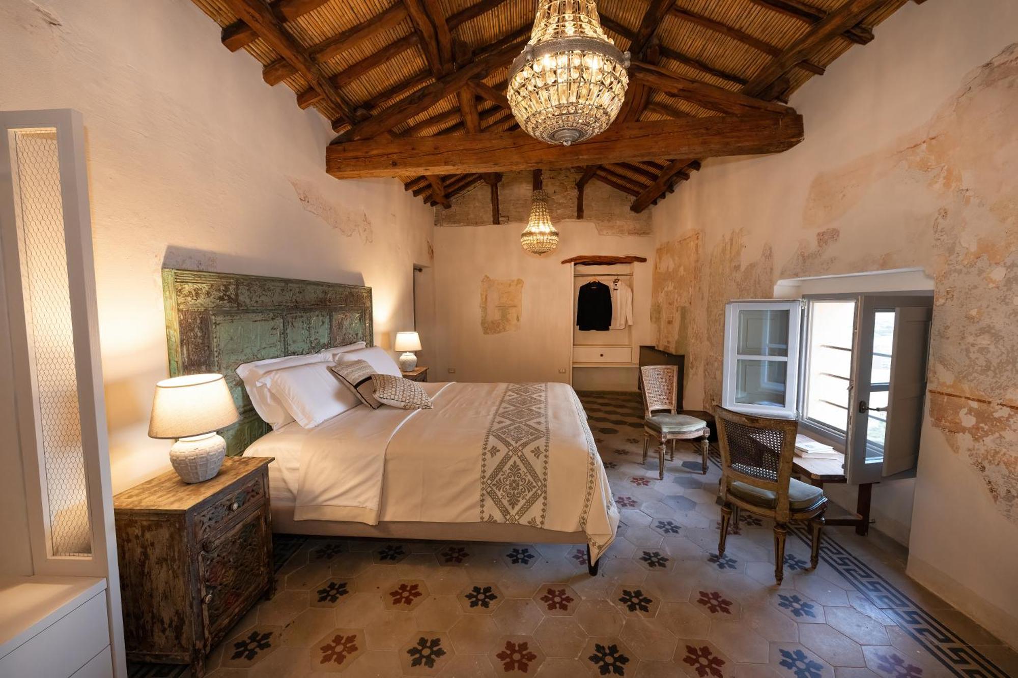 Palazzo Boyl 1840 Hotel Cagliari Bagian luar foto